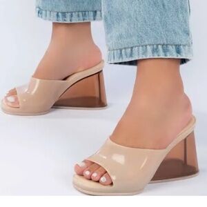 Melissa Darling Women's Wedge Jelly Sandals- Beige